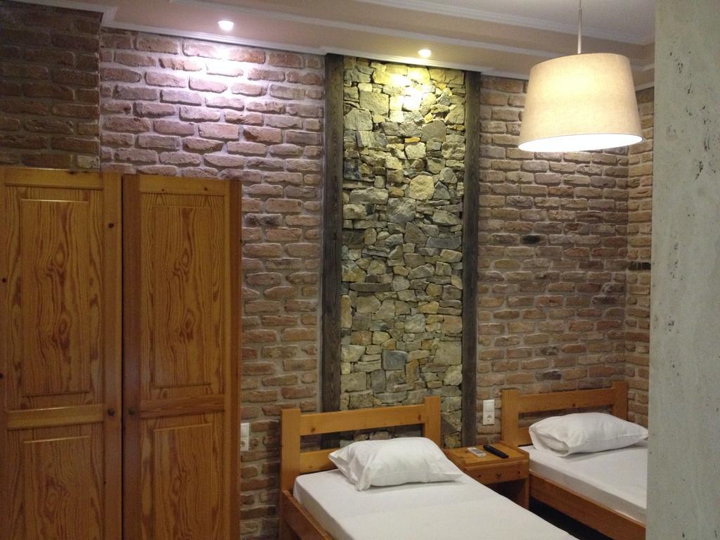 Menis Haus Daire Vrasná Oda fotoğraf