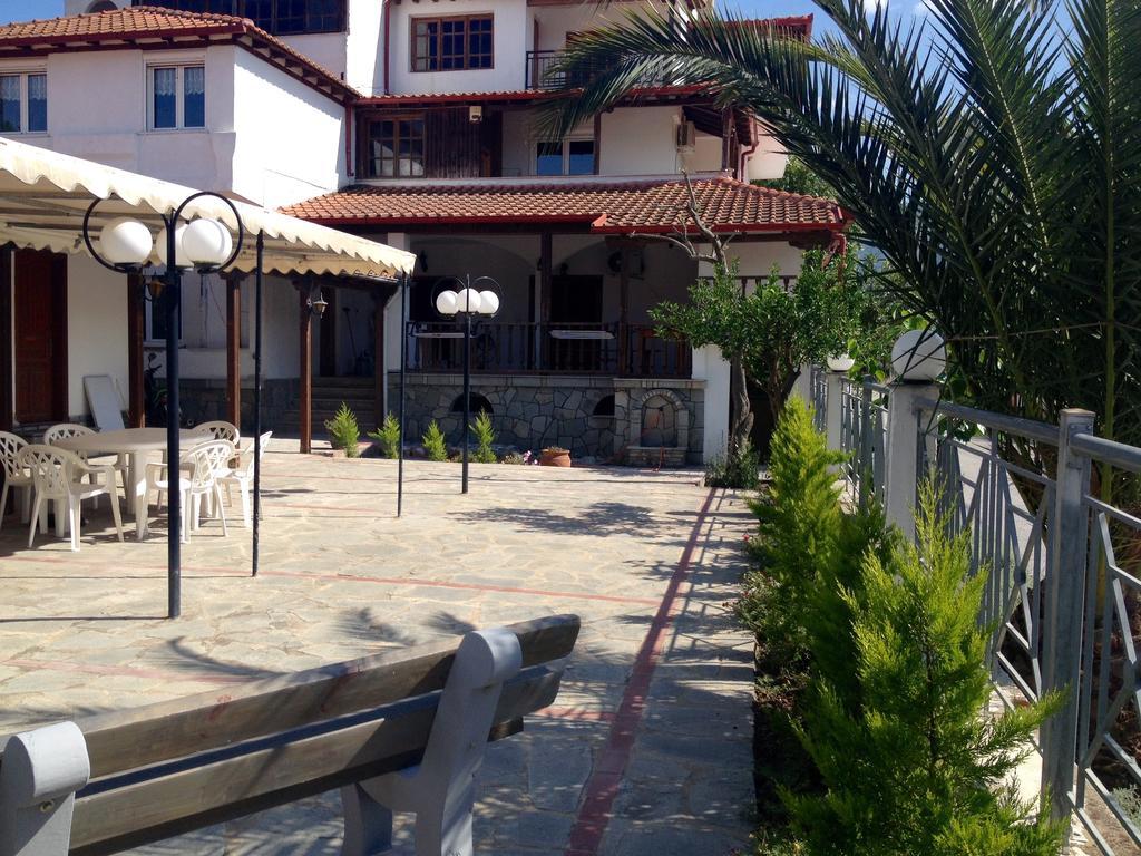 Menis Haus Daire Vrasná Dış mekan fotoğraf