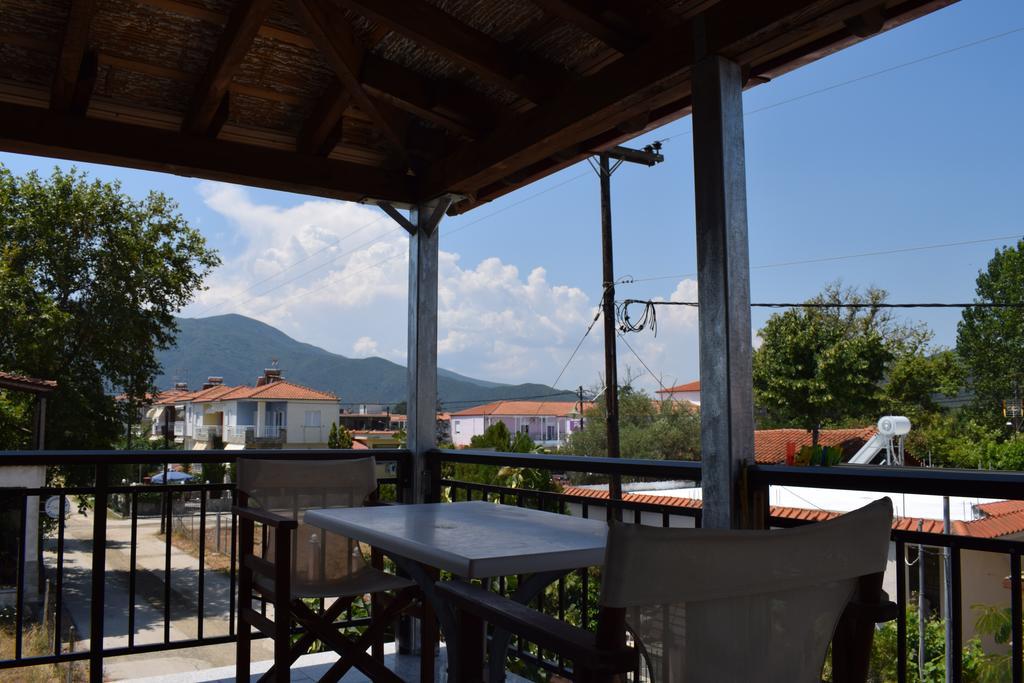 Menis Haus Daire Vrasná Dış mekan fotoğraf