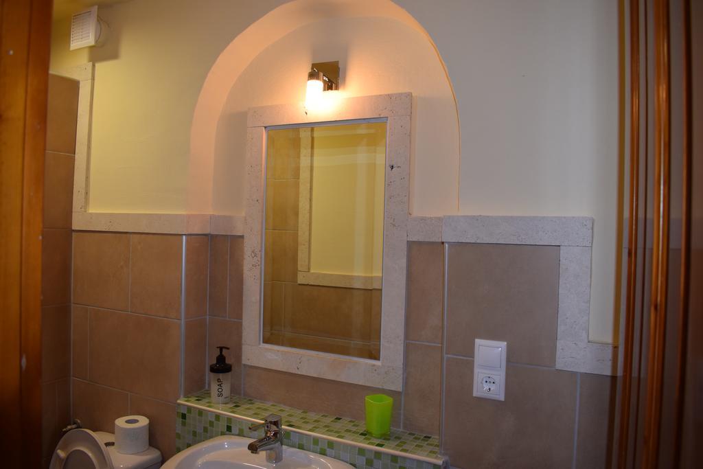 Menis Haus Daire Vrasná Dış mekan fotoğraf