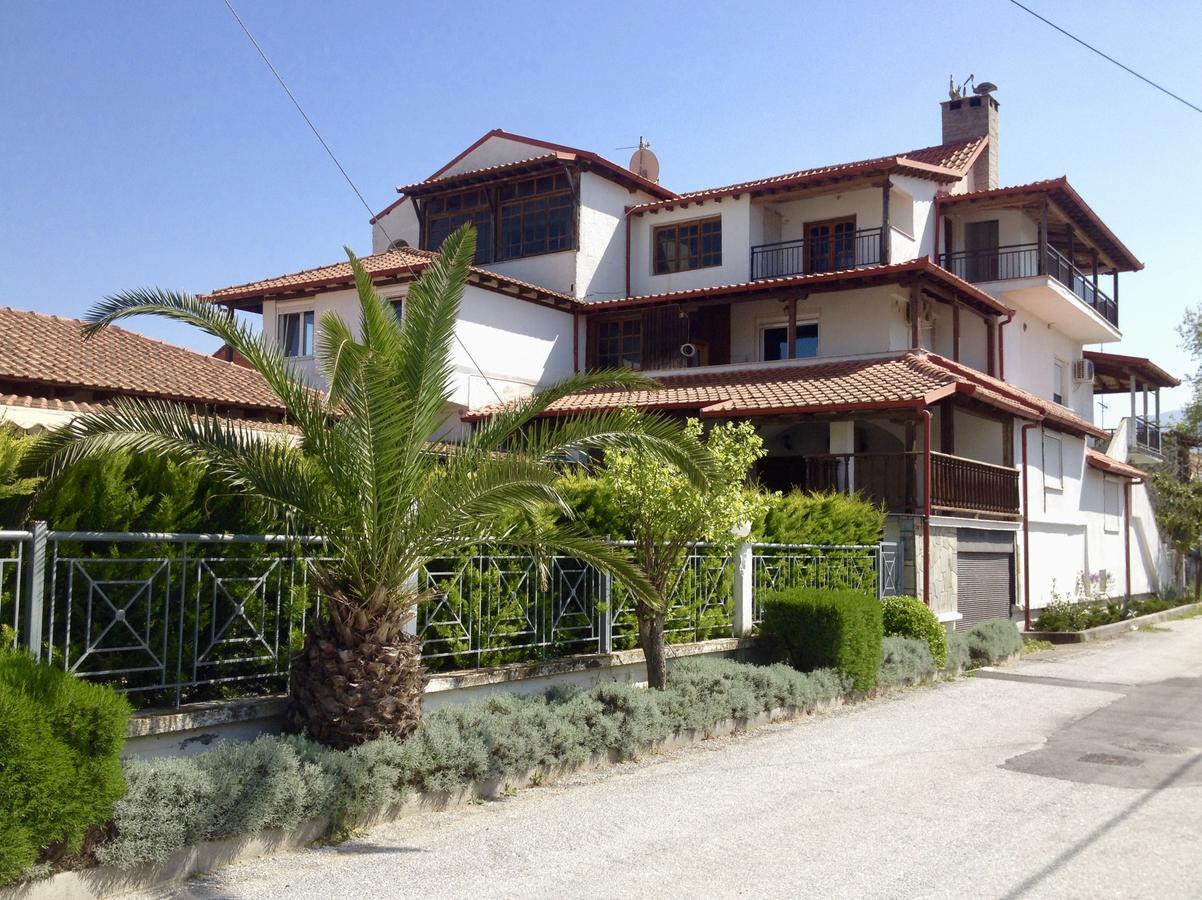 Menis Haus Daire Vrasná Dış mekan fotoğraf